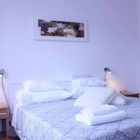Lily's Lovely Fažana
