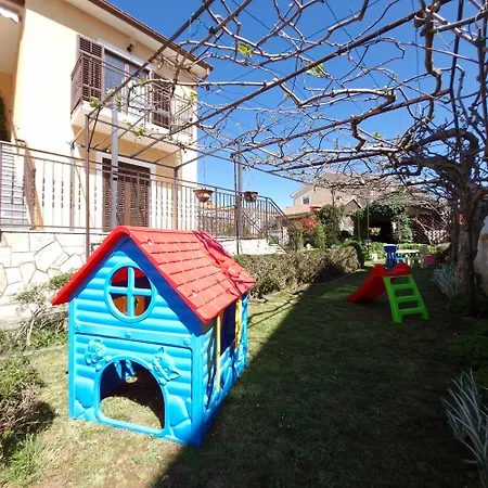 Apartament Lily's Lovely *